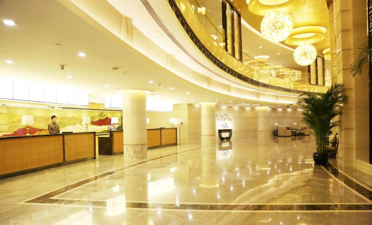 Beijing Yun-Zen Jinling Lotus Hotel Bagian luar foto